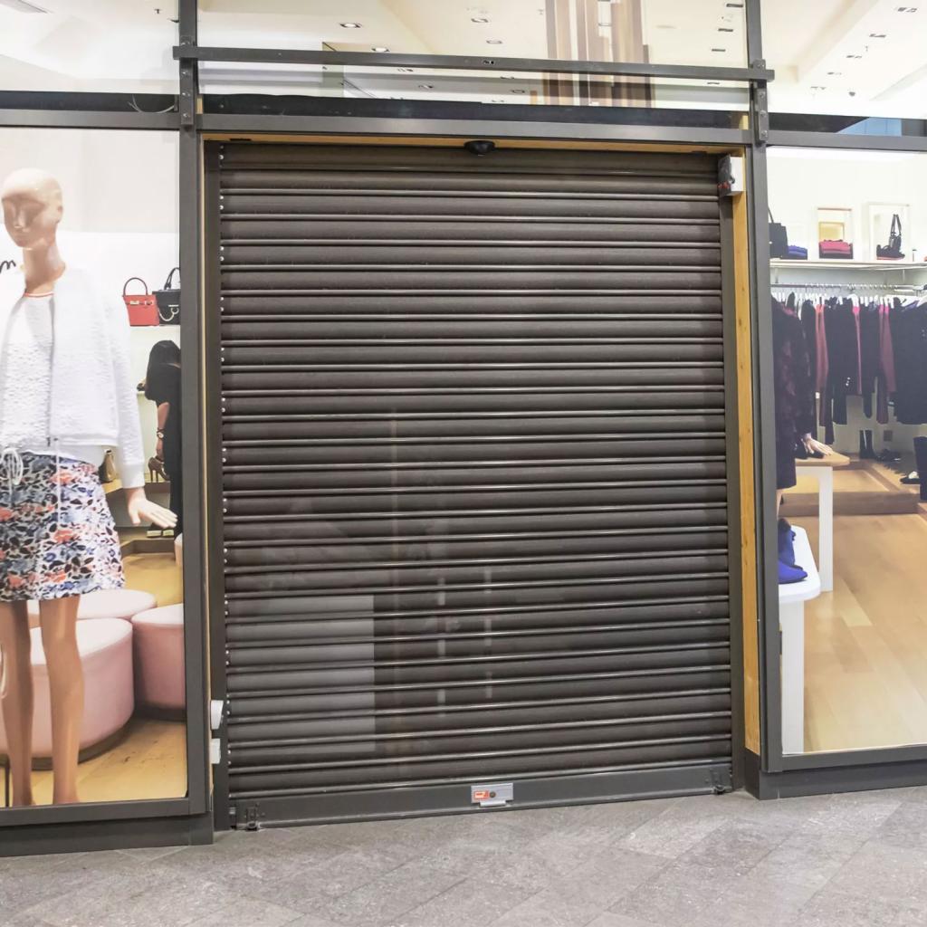 Comment protéger efficacement votre vitrine ? Les solutions de sécurité certifiées A2P par Point Fort Fichet